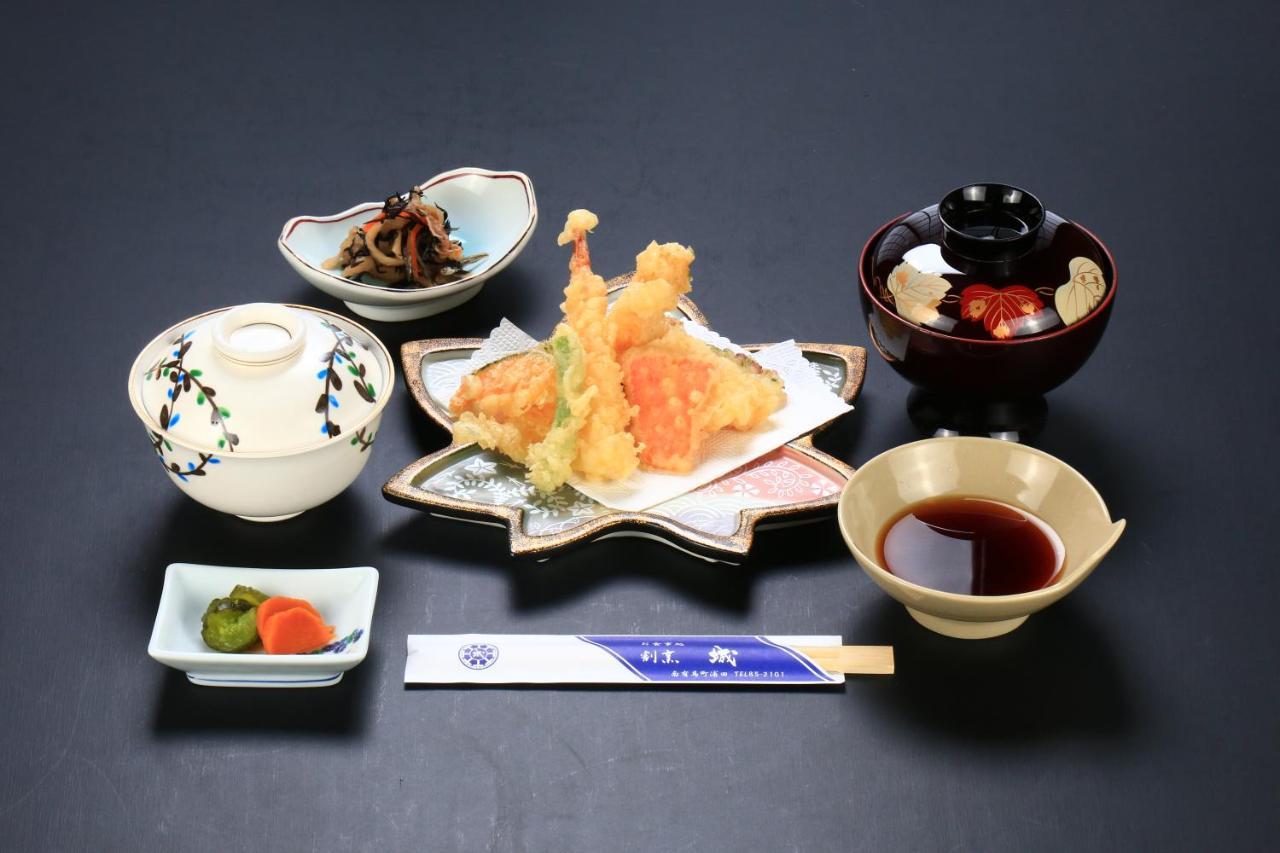 فندق Minamishimabaraفي  Harajo No Yado Shiro المظهر الخارجي الصورة